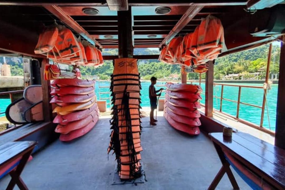 Lower deck kayak storage area