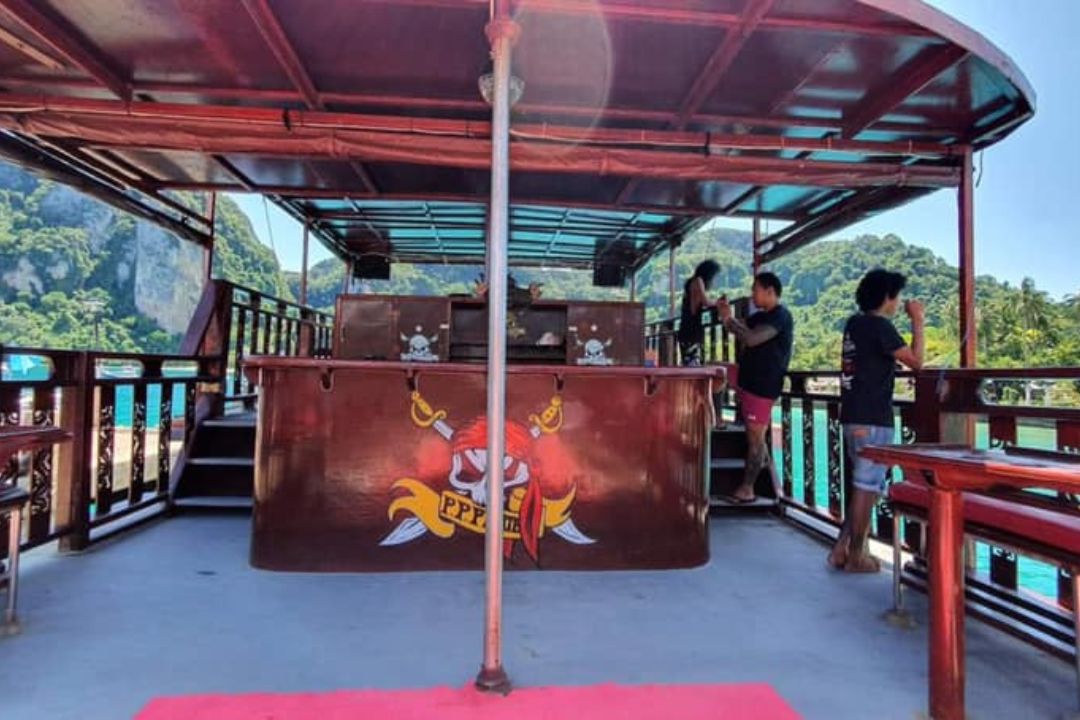 DJ area CDJ entertainment system phi phi pirate boat